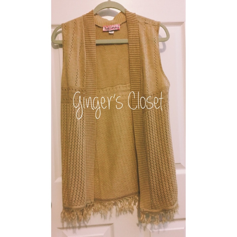 Sleeveless cardigan 🌝